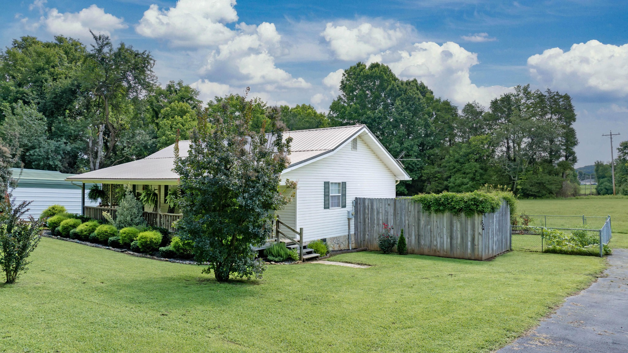 8664 Old Dixie Highway