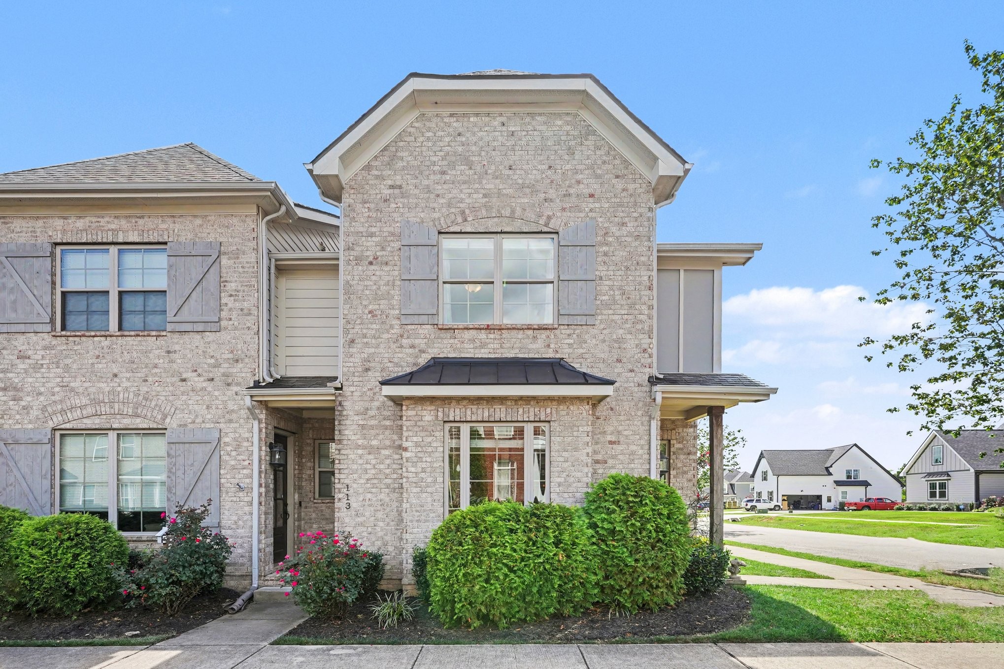 107 Savannah Ave