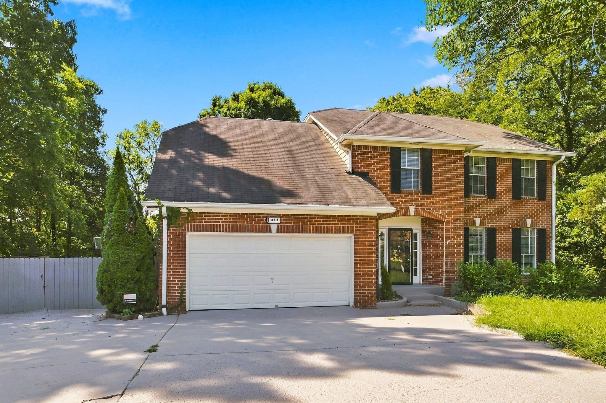 312 Bristol Mountain Ct