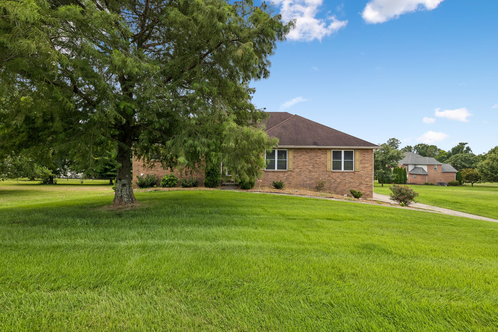 1517 Anthony Way