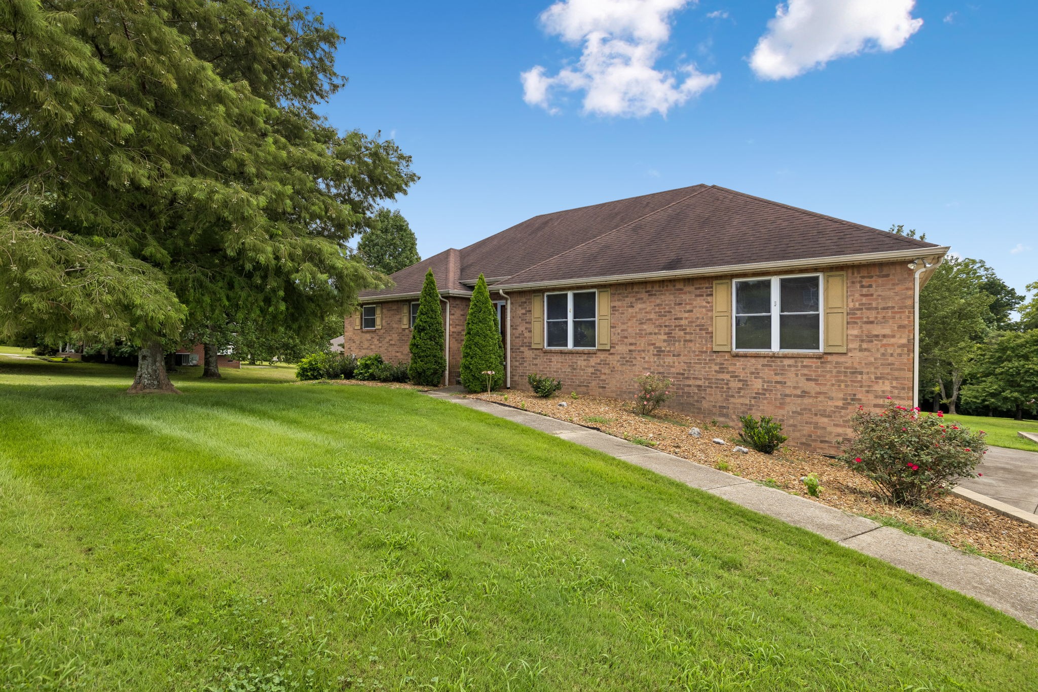 1517 Anthony Way