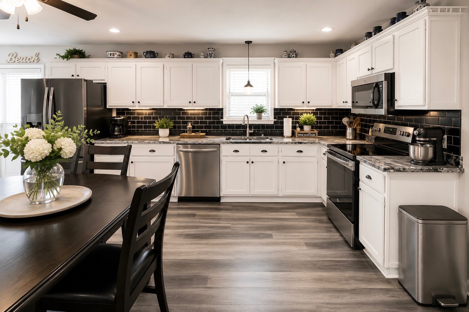 285 Meadowbrook Cir