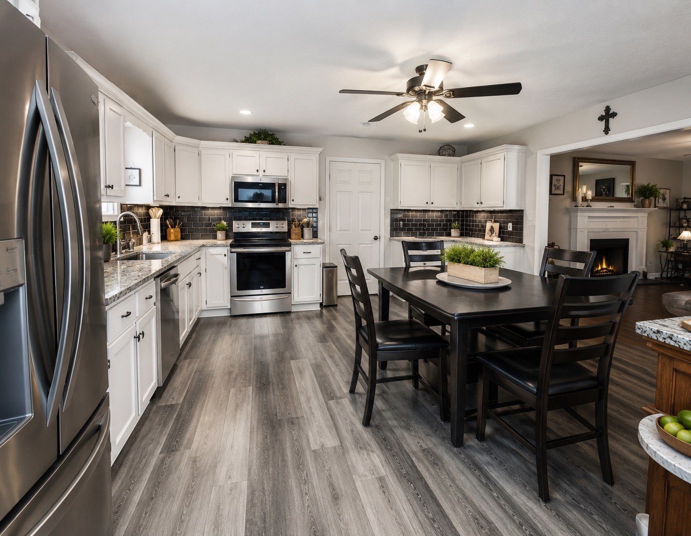 285 Meadowbrook Cir