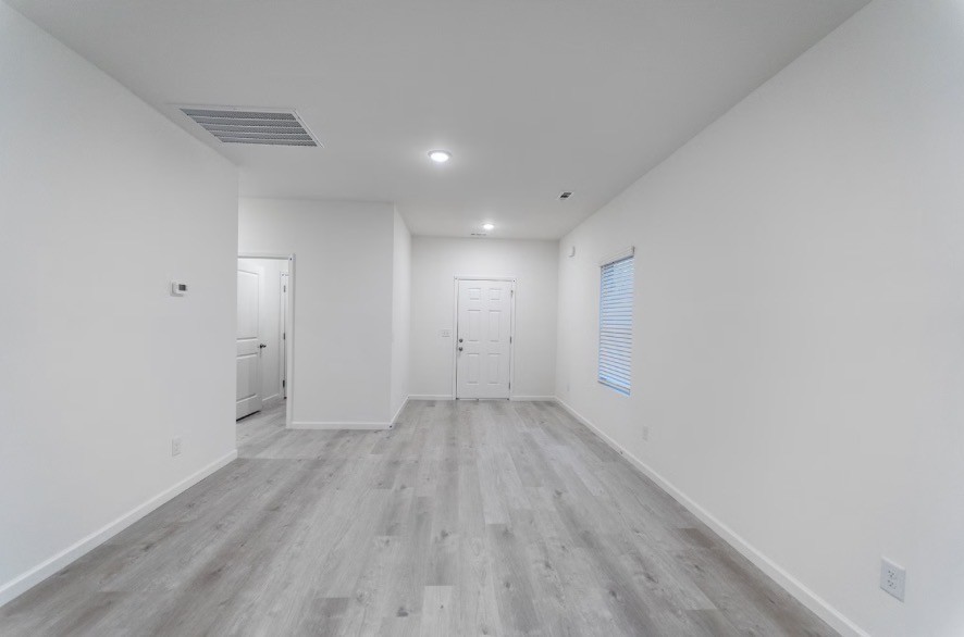 18 Stonehenge Circle, NW