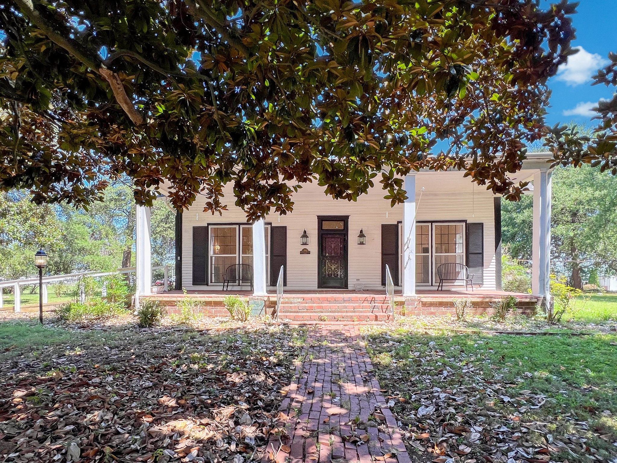 219 Old Mill Rd
