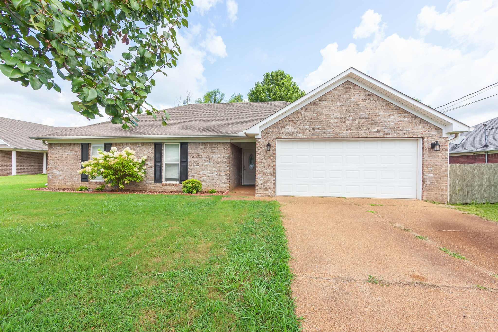 163 Romie Dr