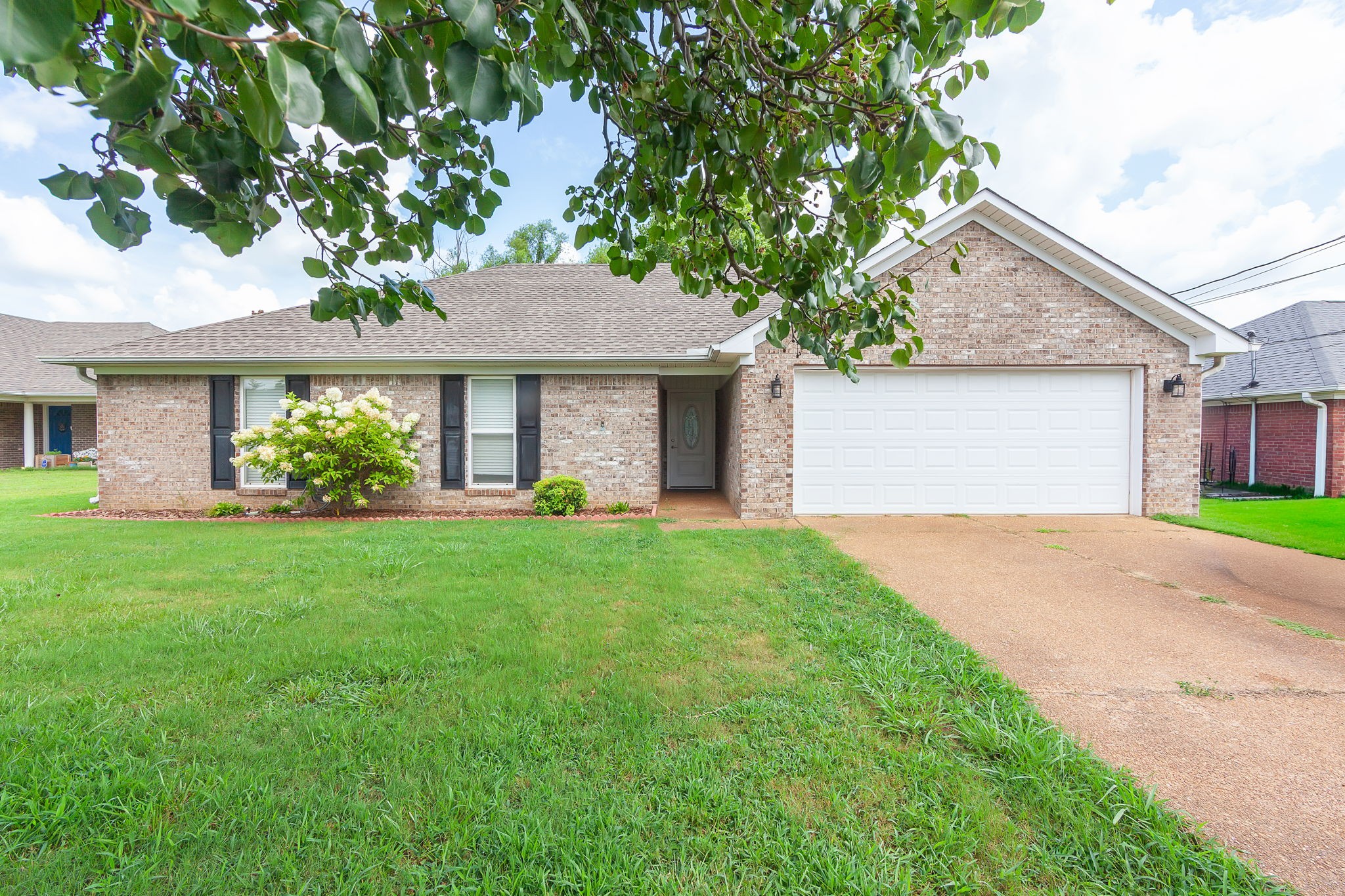 163 Romie Dr