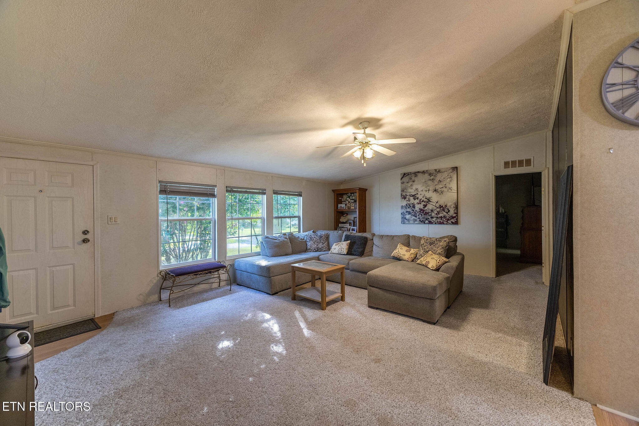 1138 Ridgeview Rd