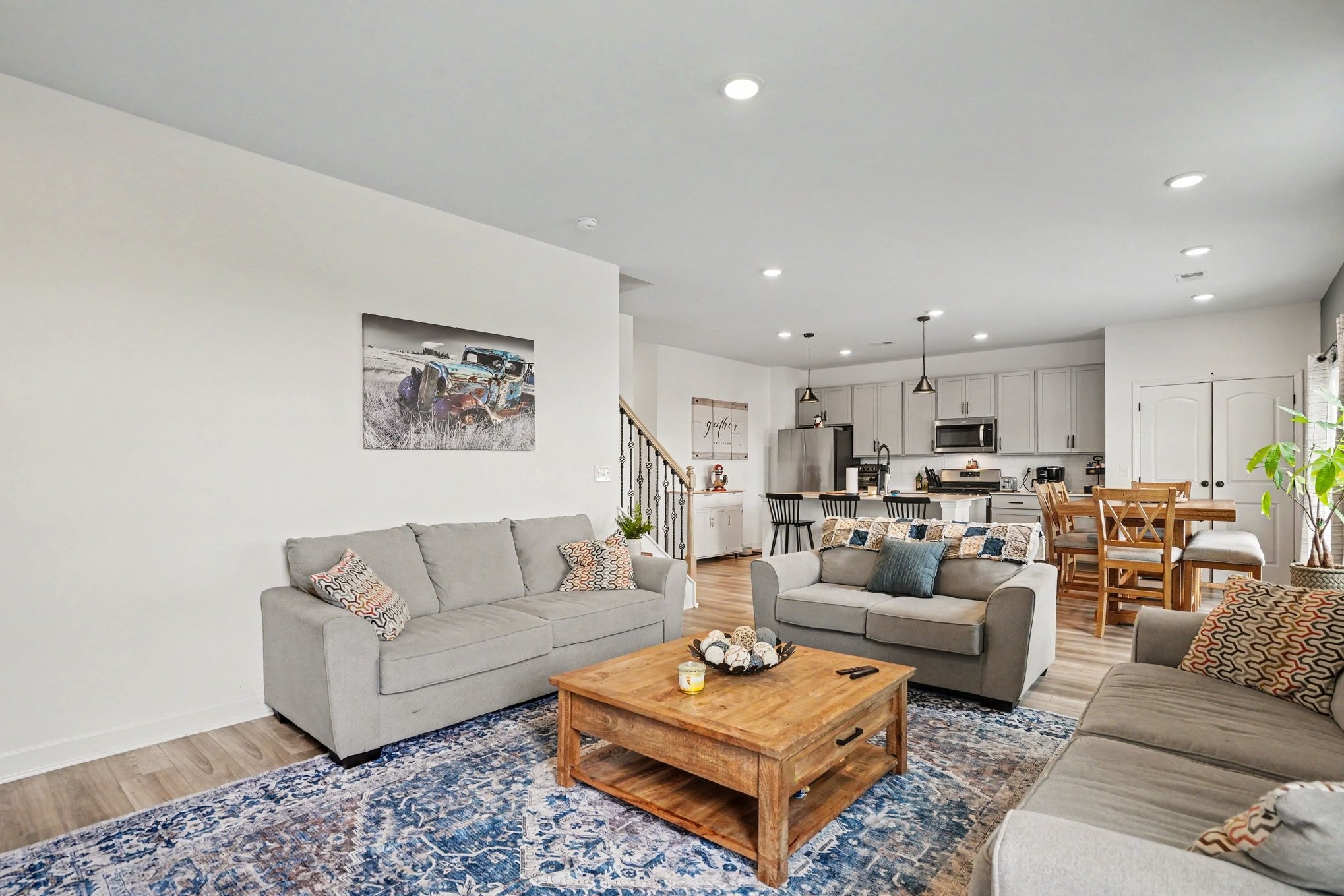 513 Forsberg Ct