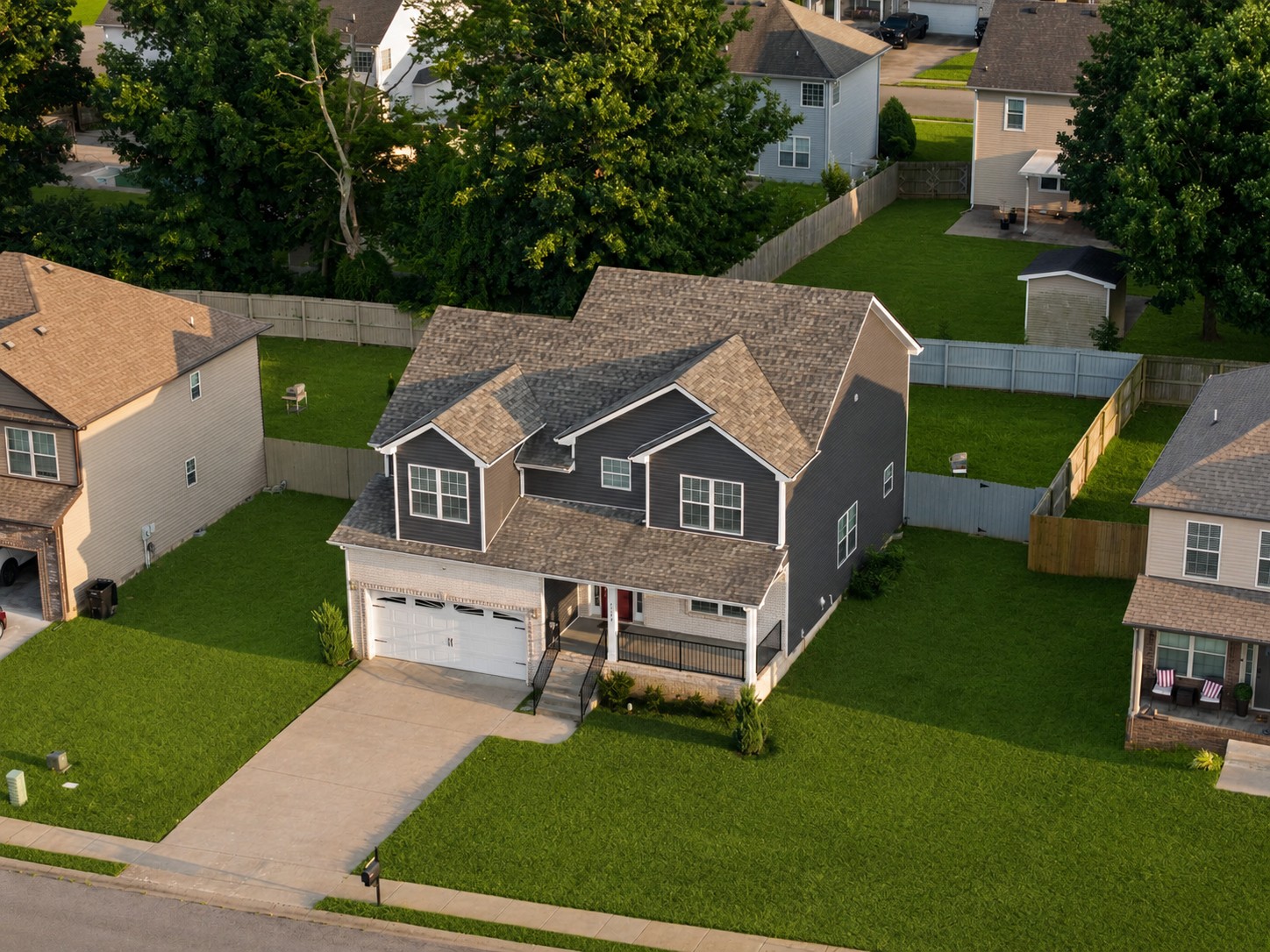 2362 Danbury Dr
