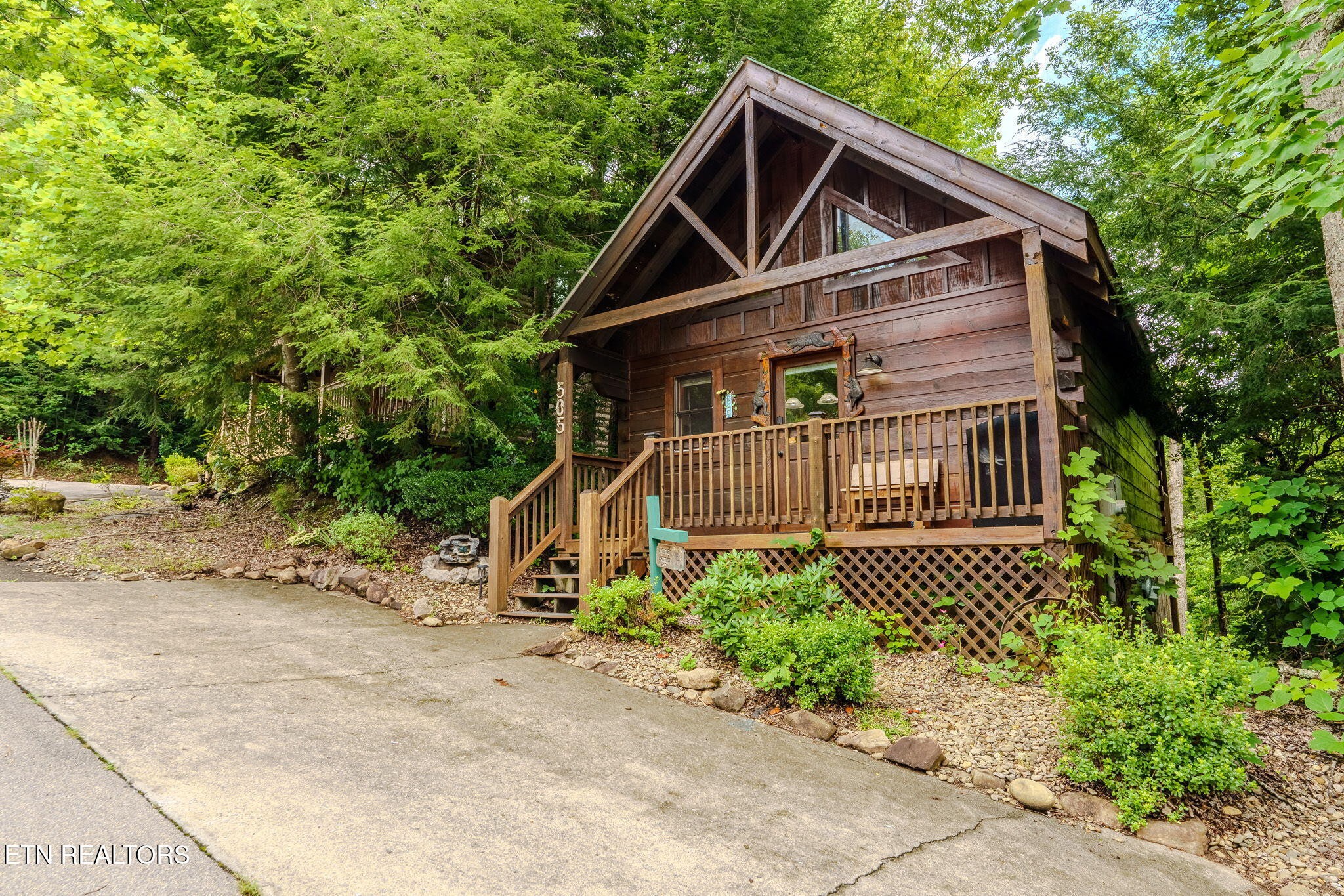 505 Hoot Owl Way