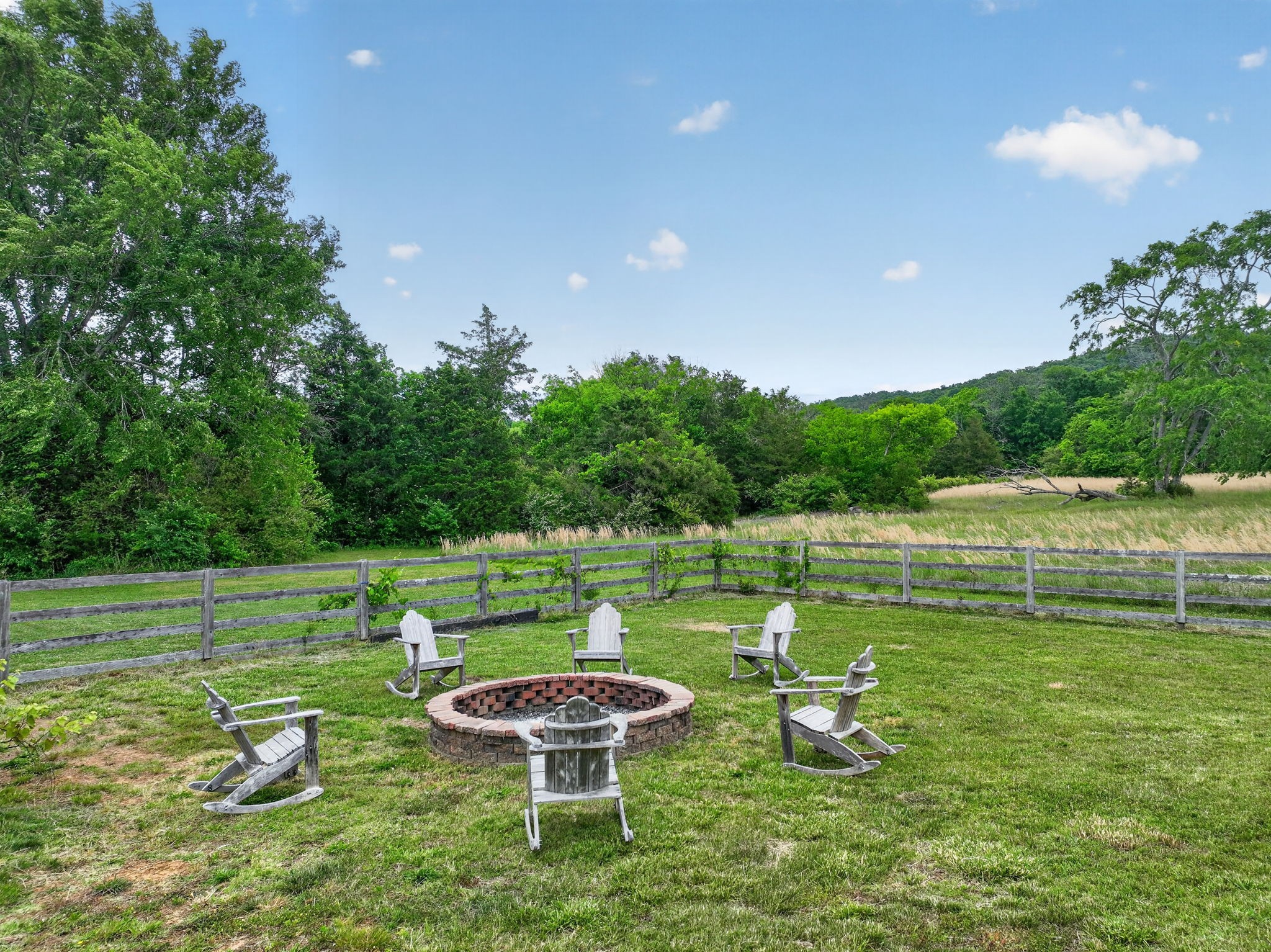 2130 Stewart Creek Rd
