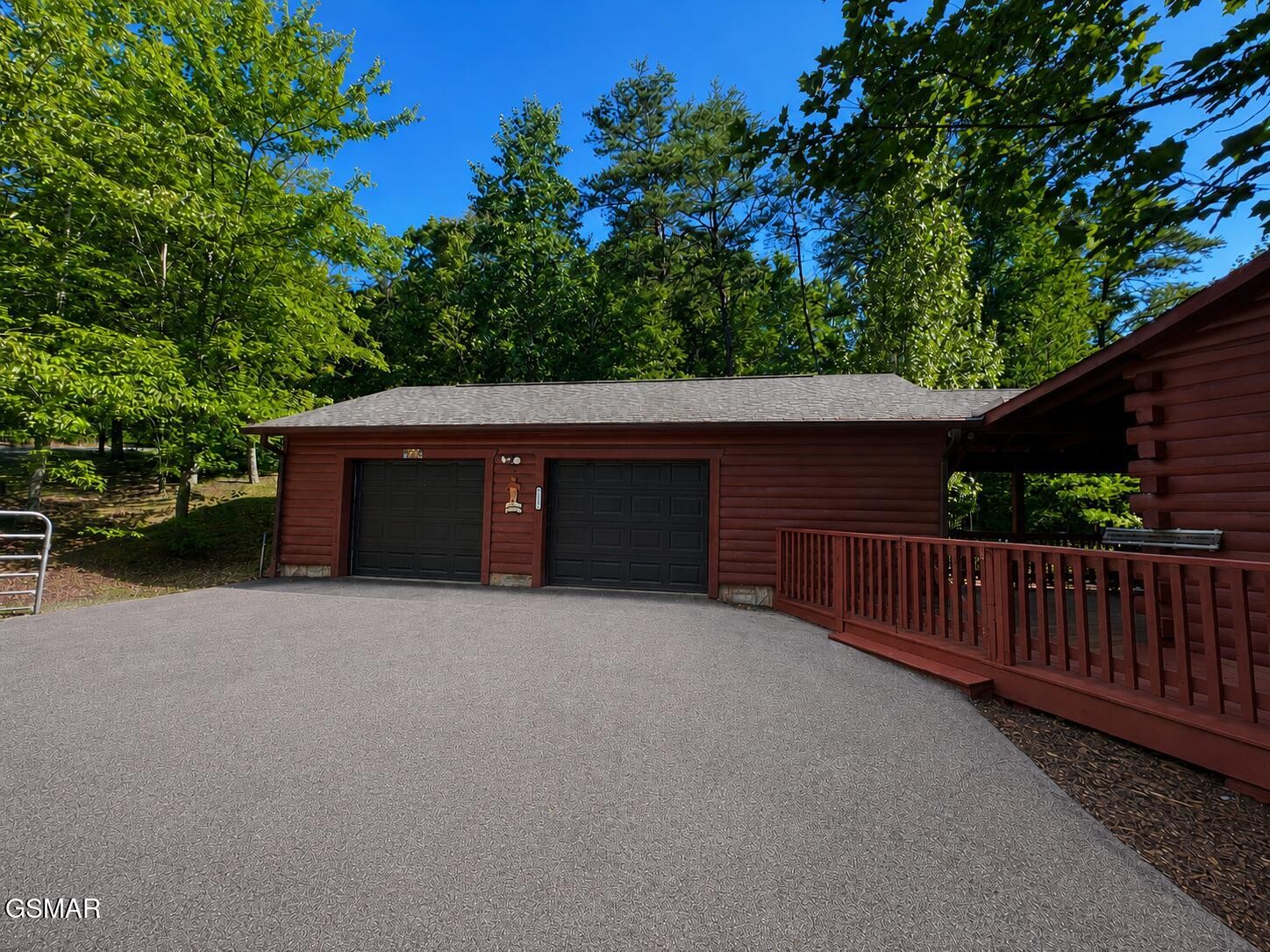 1665 Scenic Woods Way