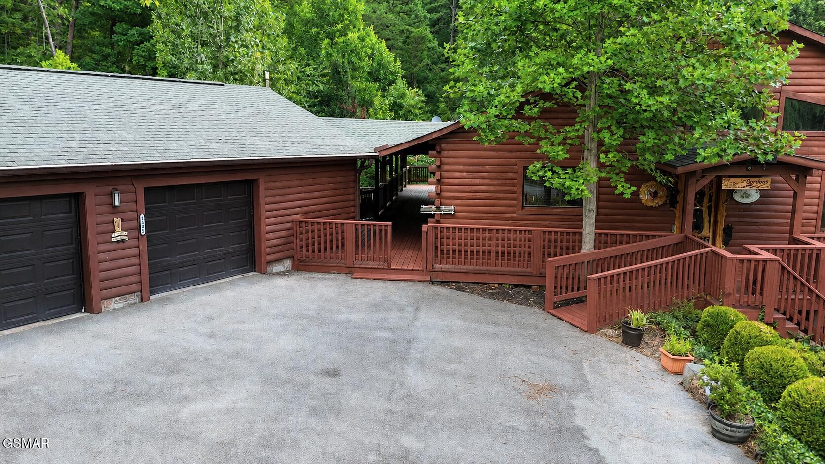 1665 Scenic Woods Way