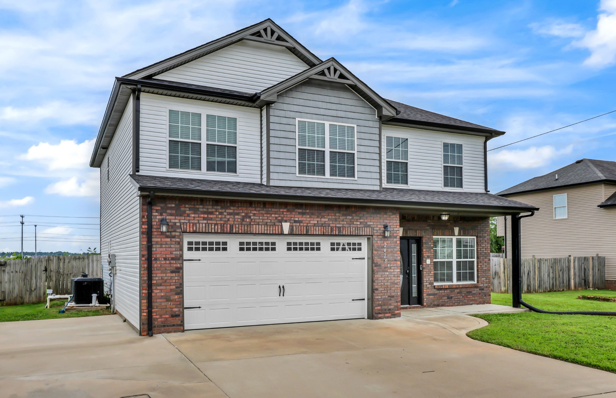 2428 Andersonville Dr