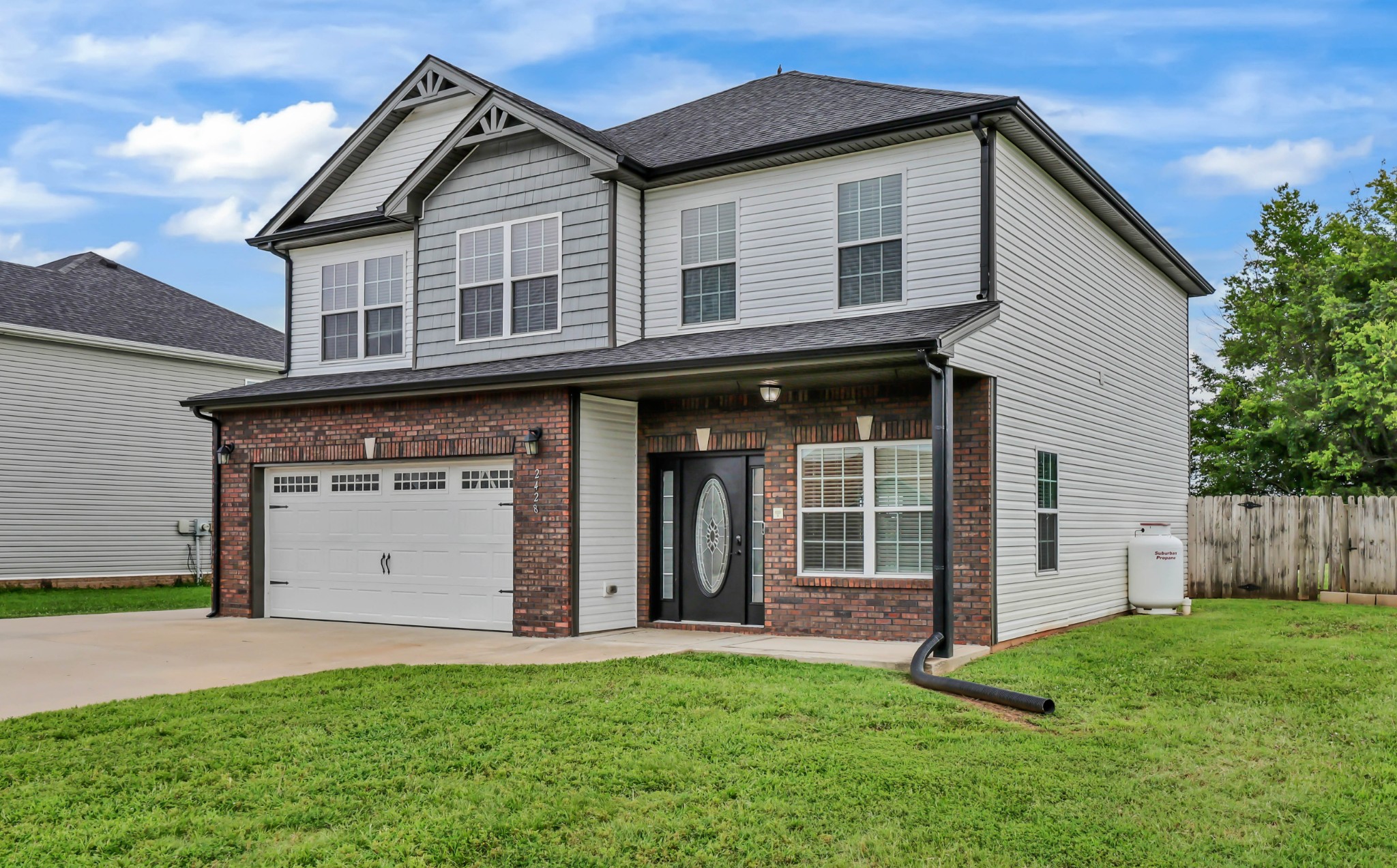 2428 Andersonville Dr