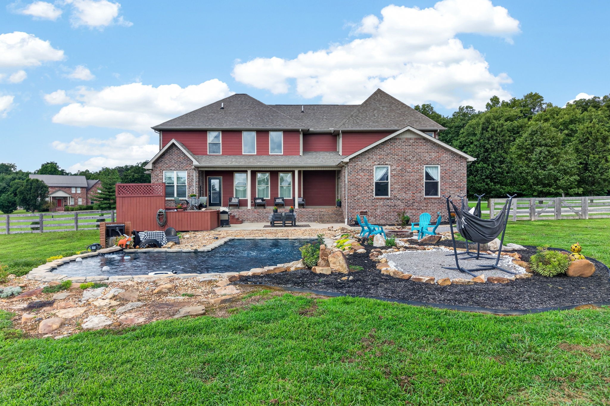 915 Brotherton Dr
