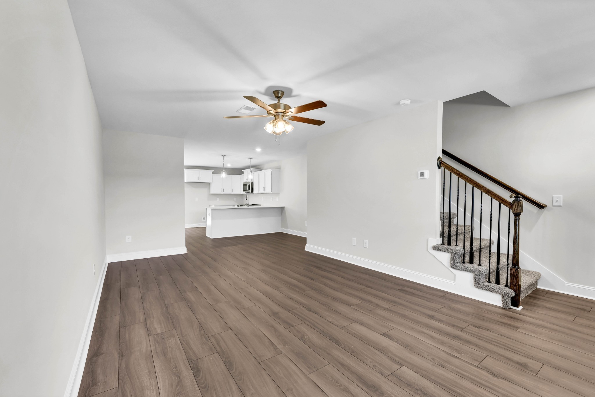 135 Quarry Point Dr