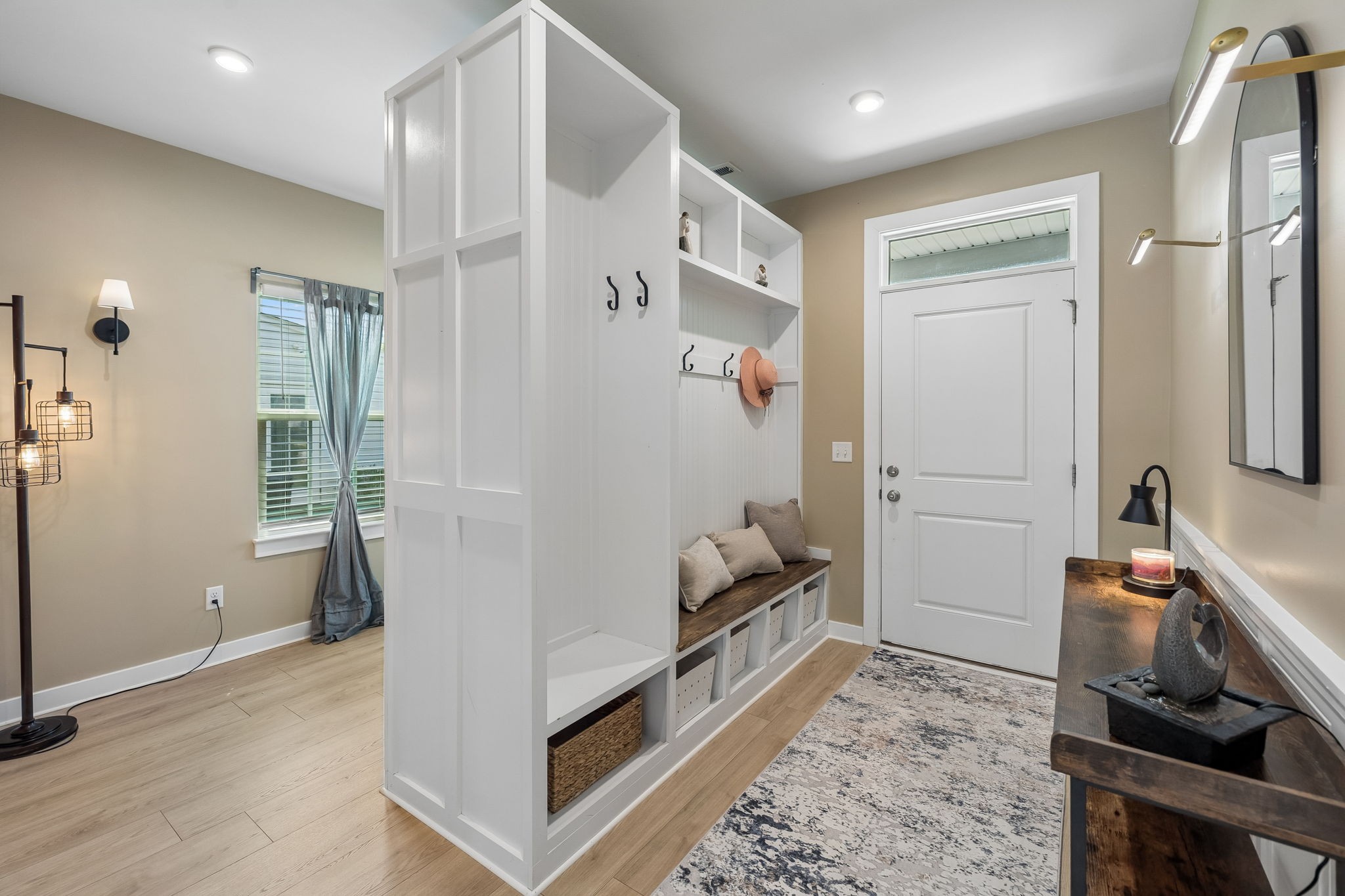 1104 Watermark Way