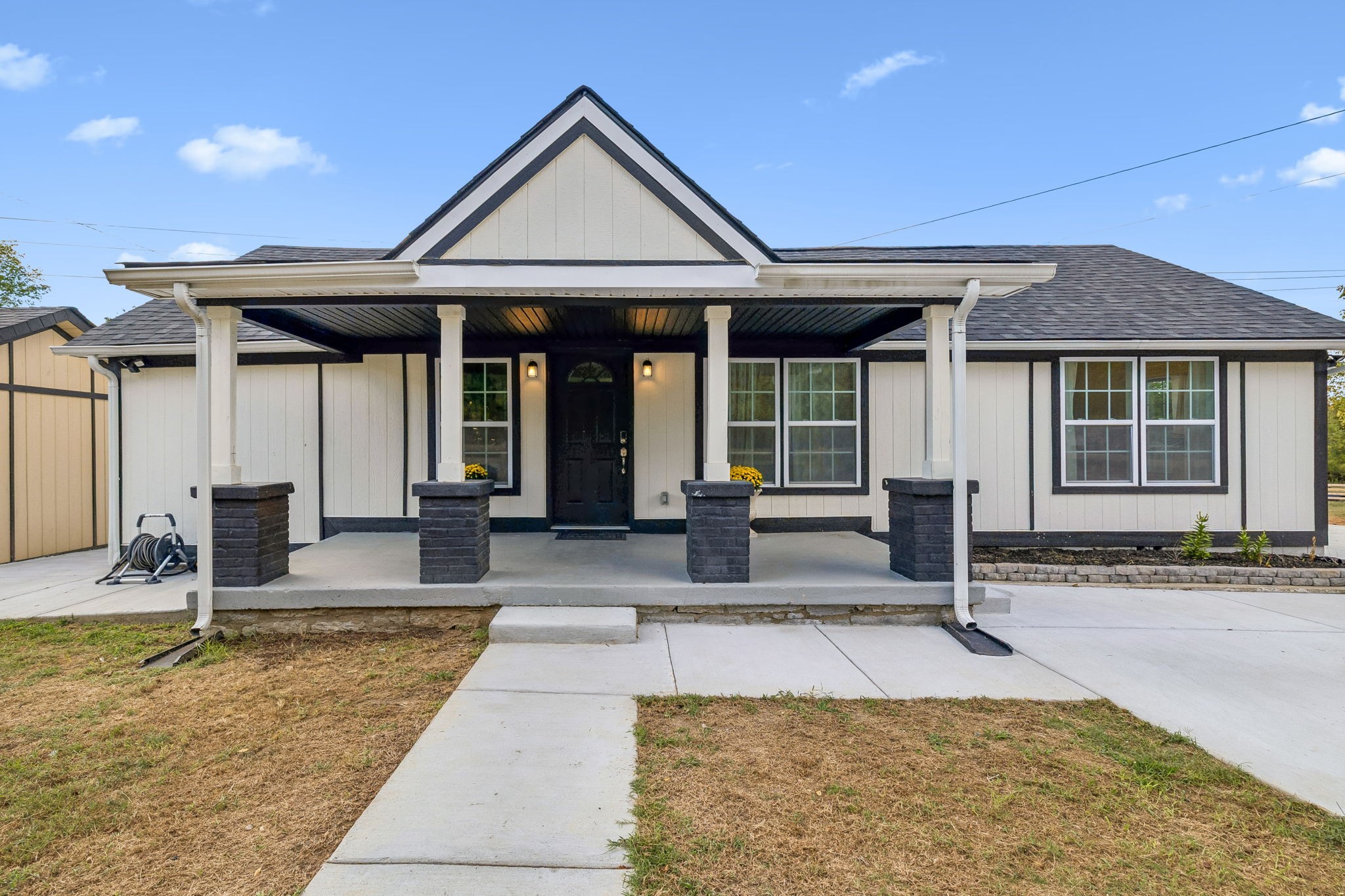 520 S Posey Hill Rd
