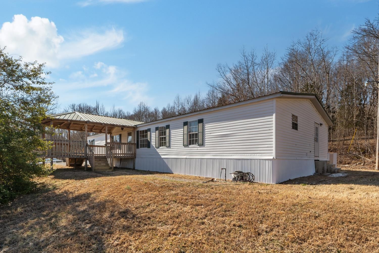 624 Nickletown Rd