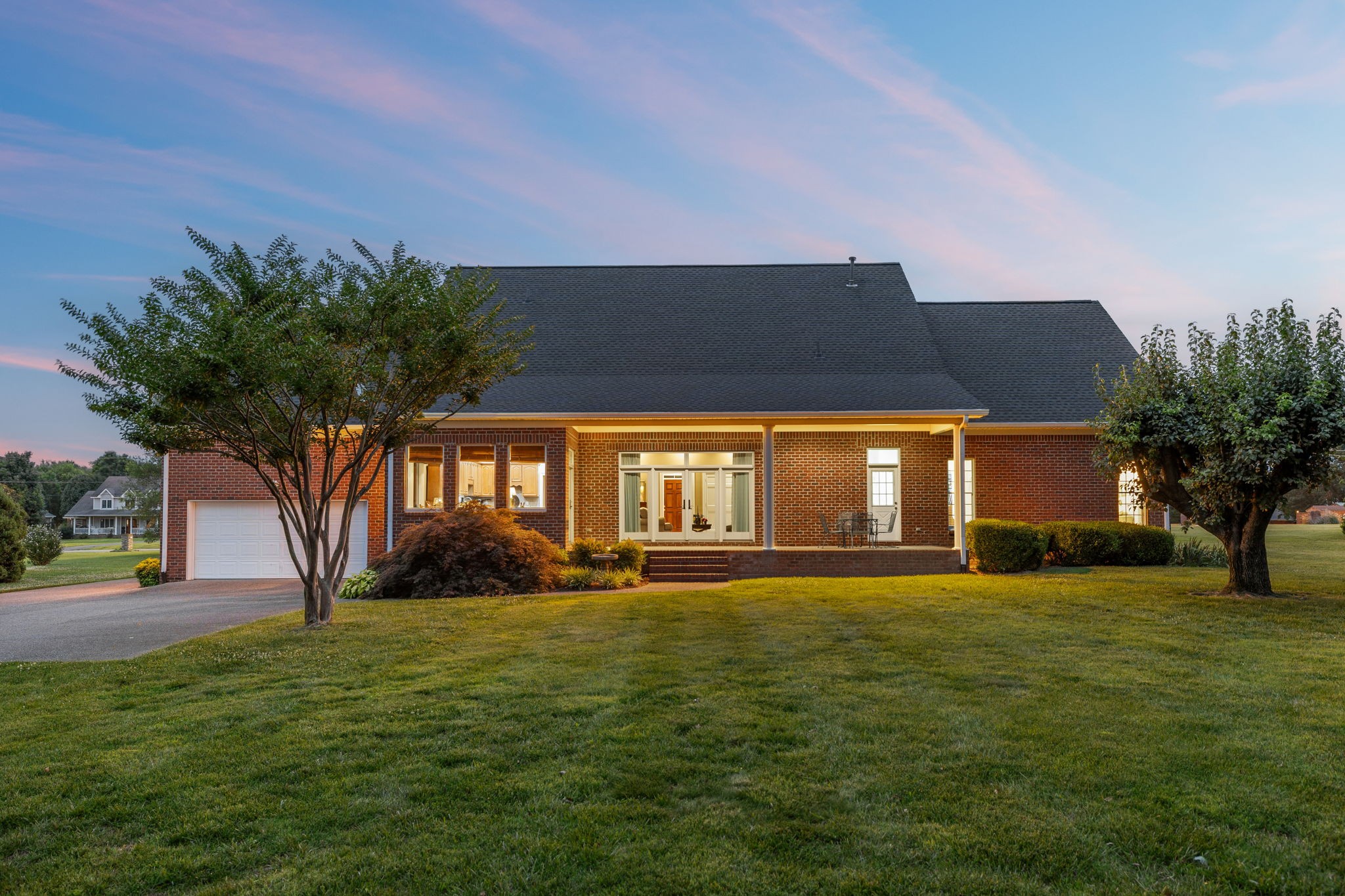 108 Ewing Dr