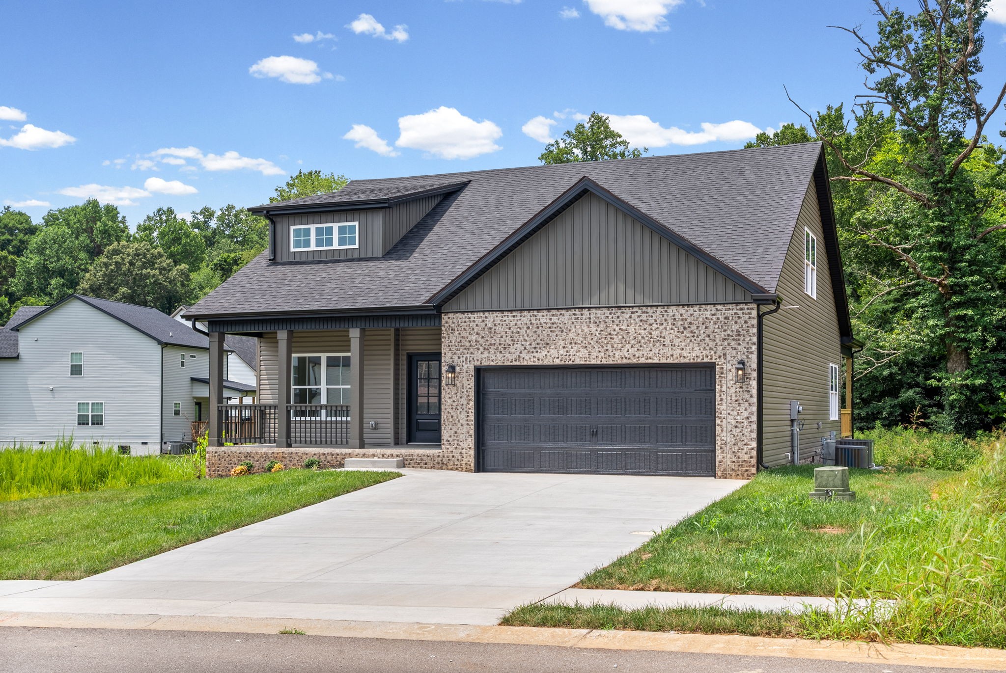 3028 Timberdale Dr