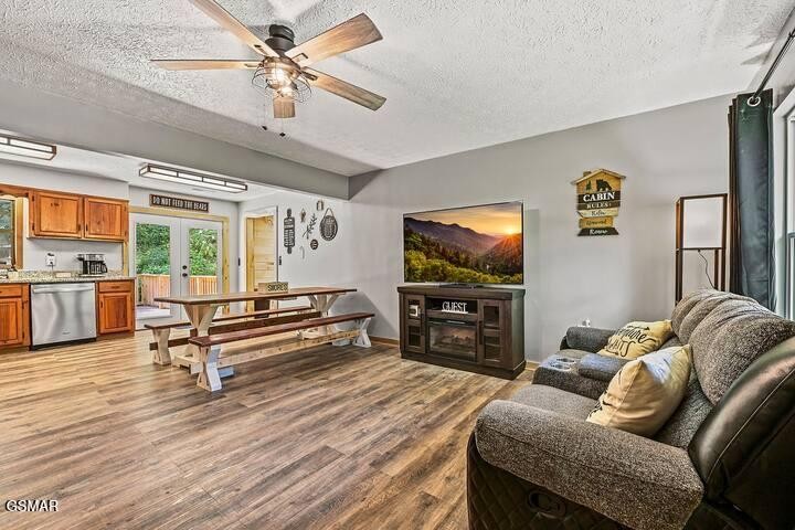 1643 Arron Way
