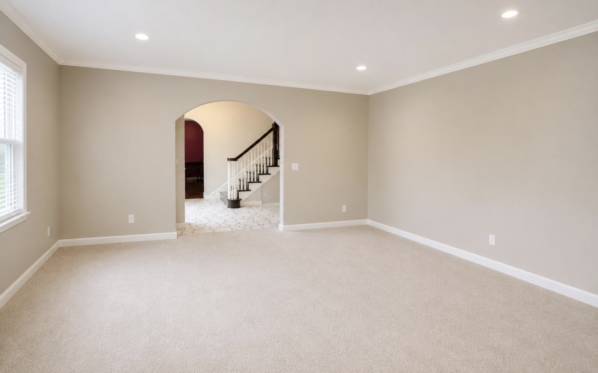 55 Hillcrest Dr
