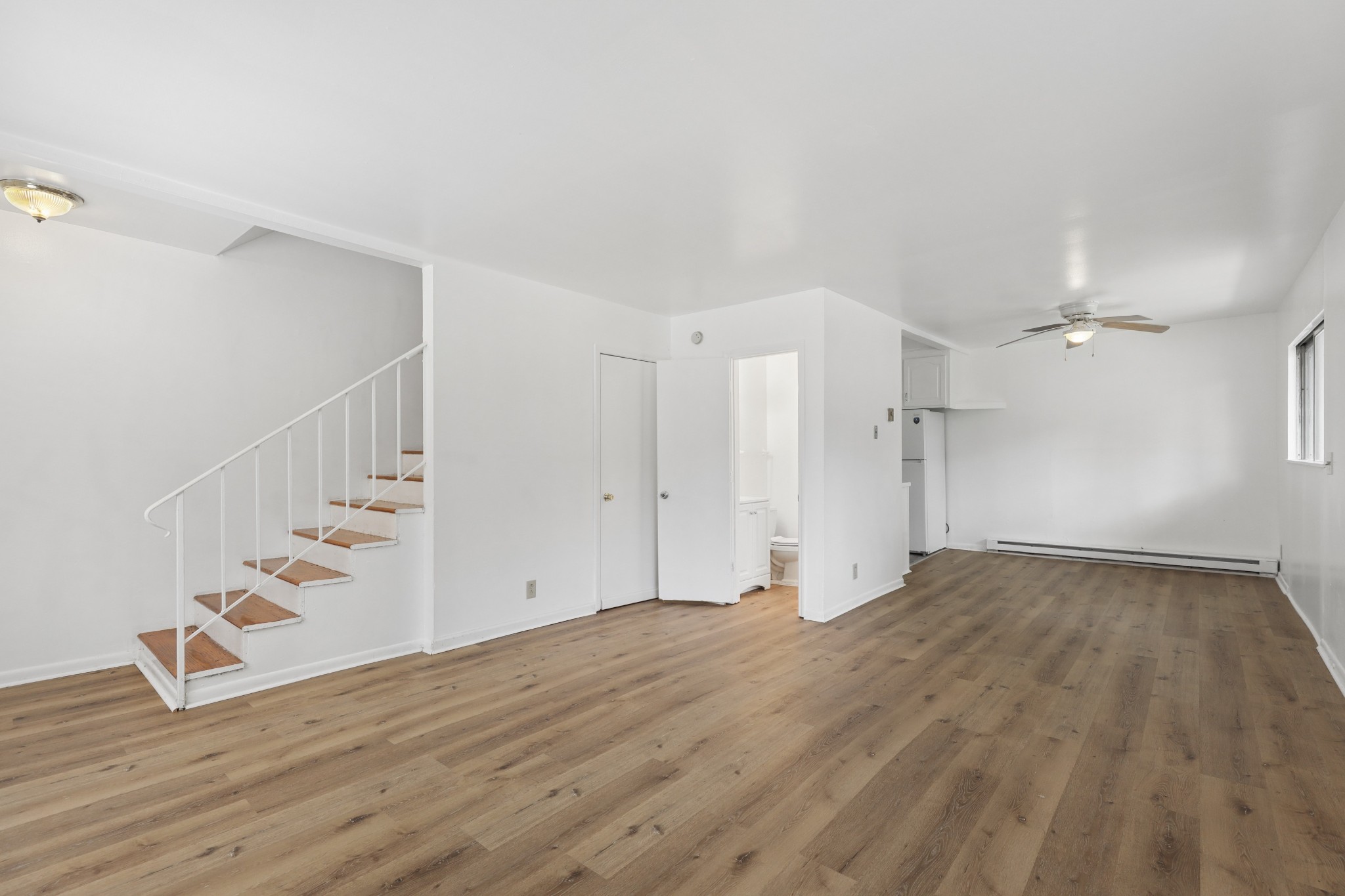 550 Harding Pl