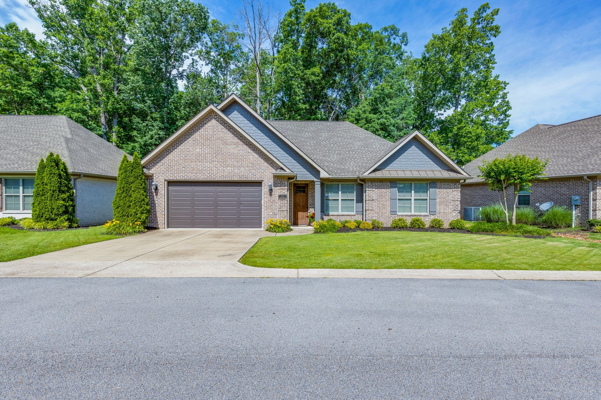 105 Andrews Dr