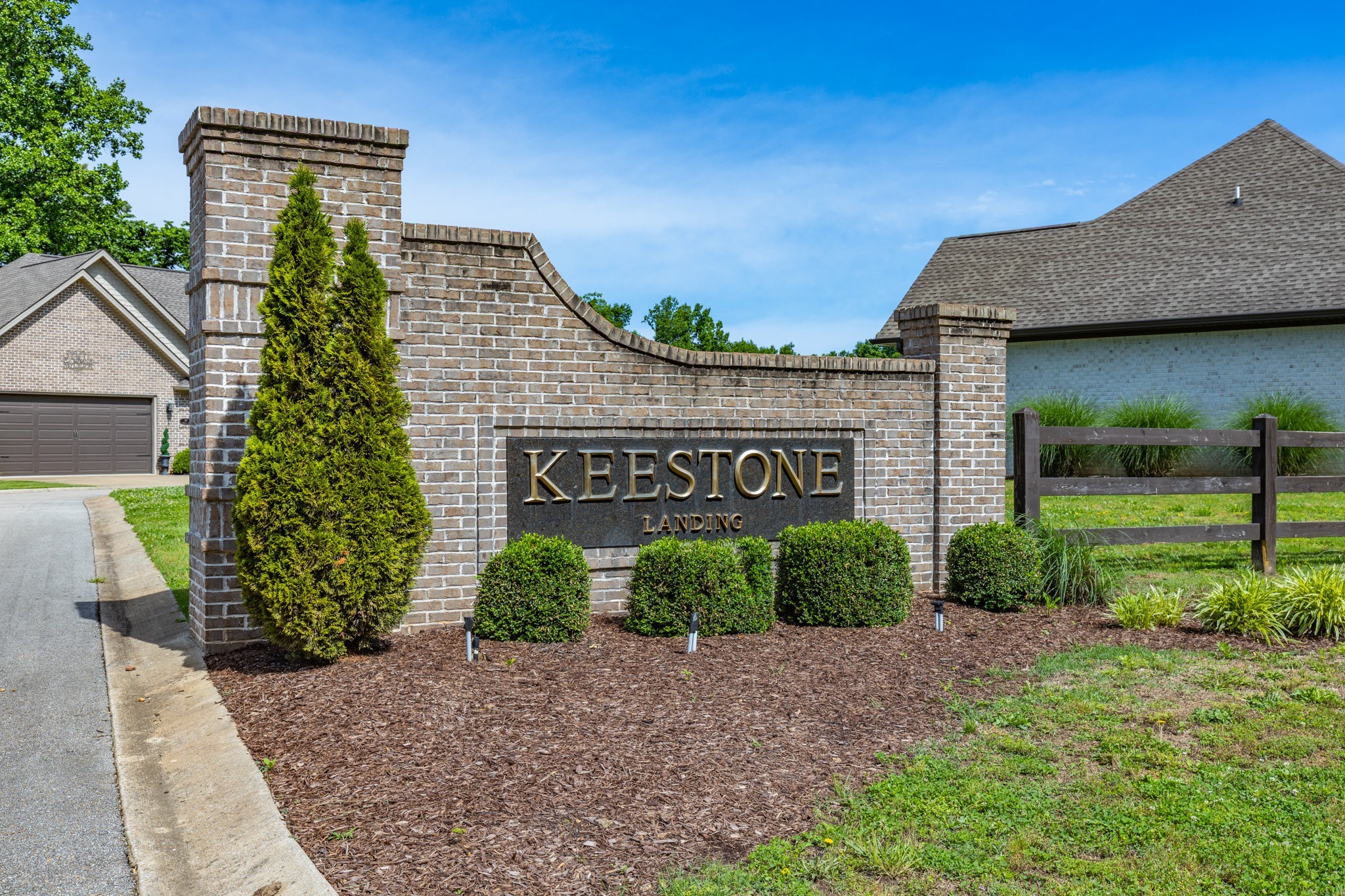 105 Andrews Dr