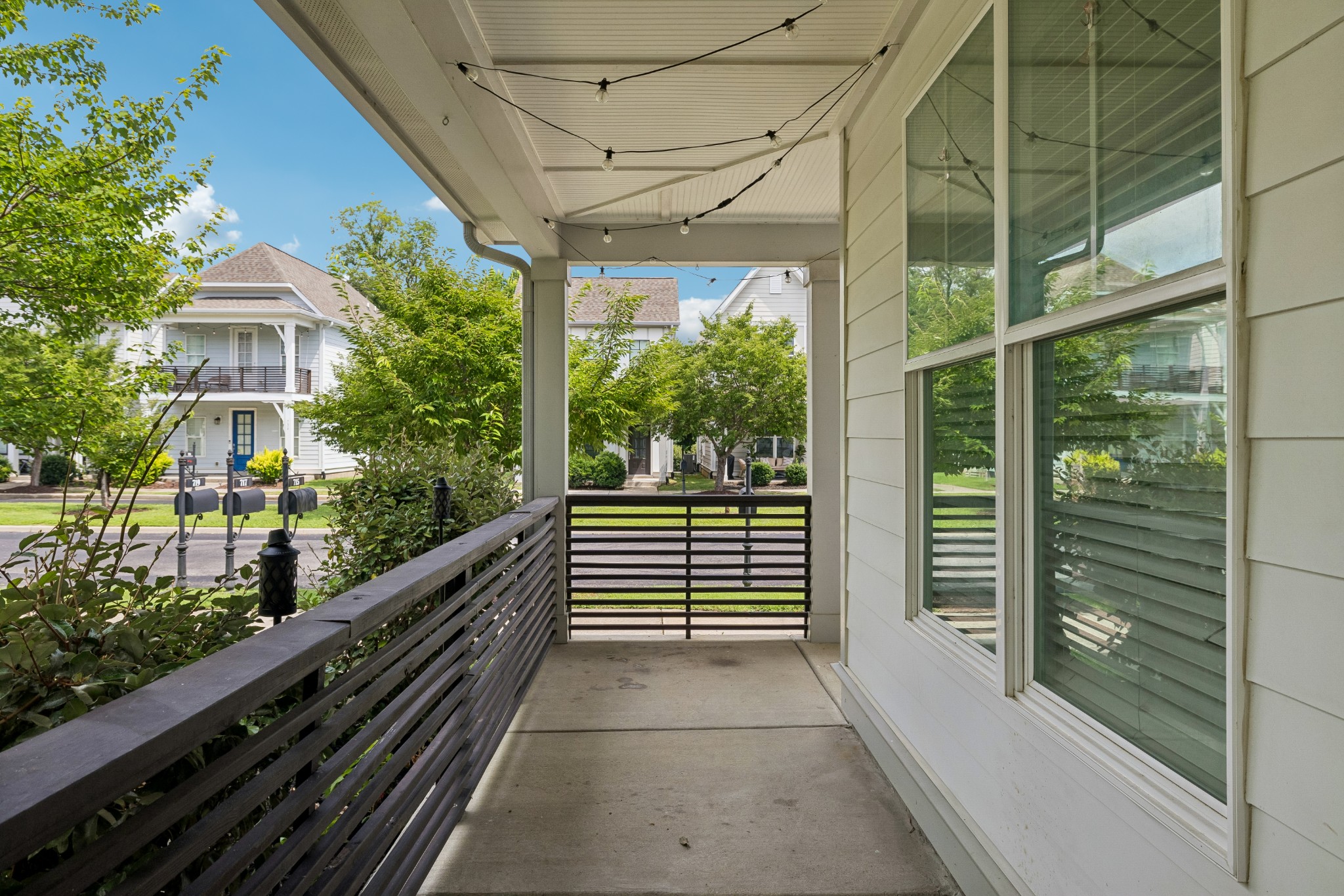 713 Cottage Park Dr