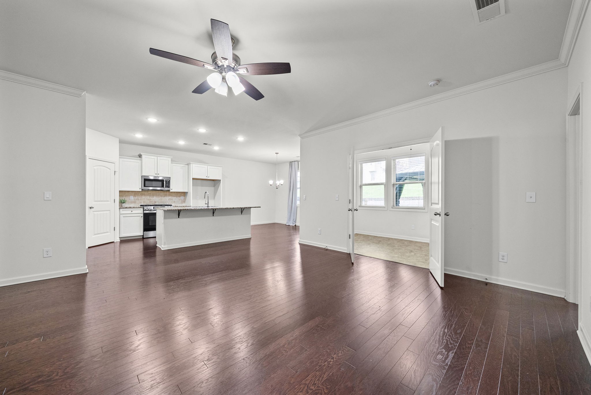 5817 Napa Valley Dr