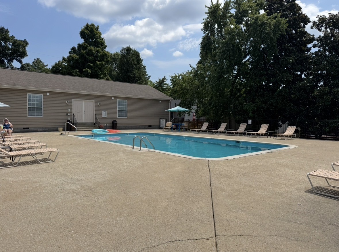 102 River Bend Rd