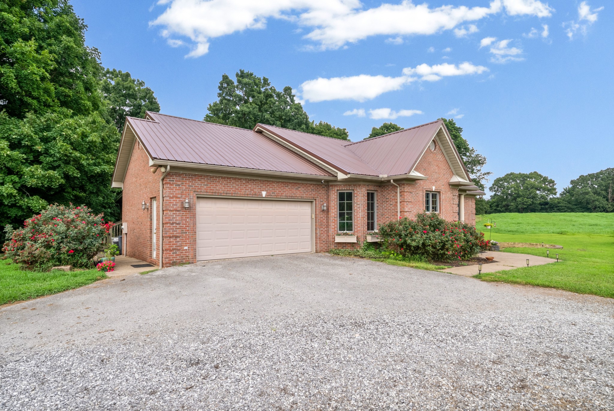 3055 Quisenberry Ln