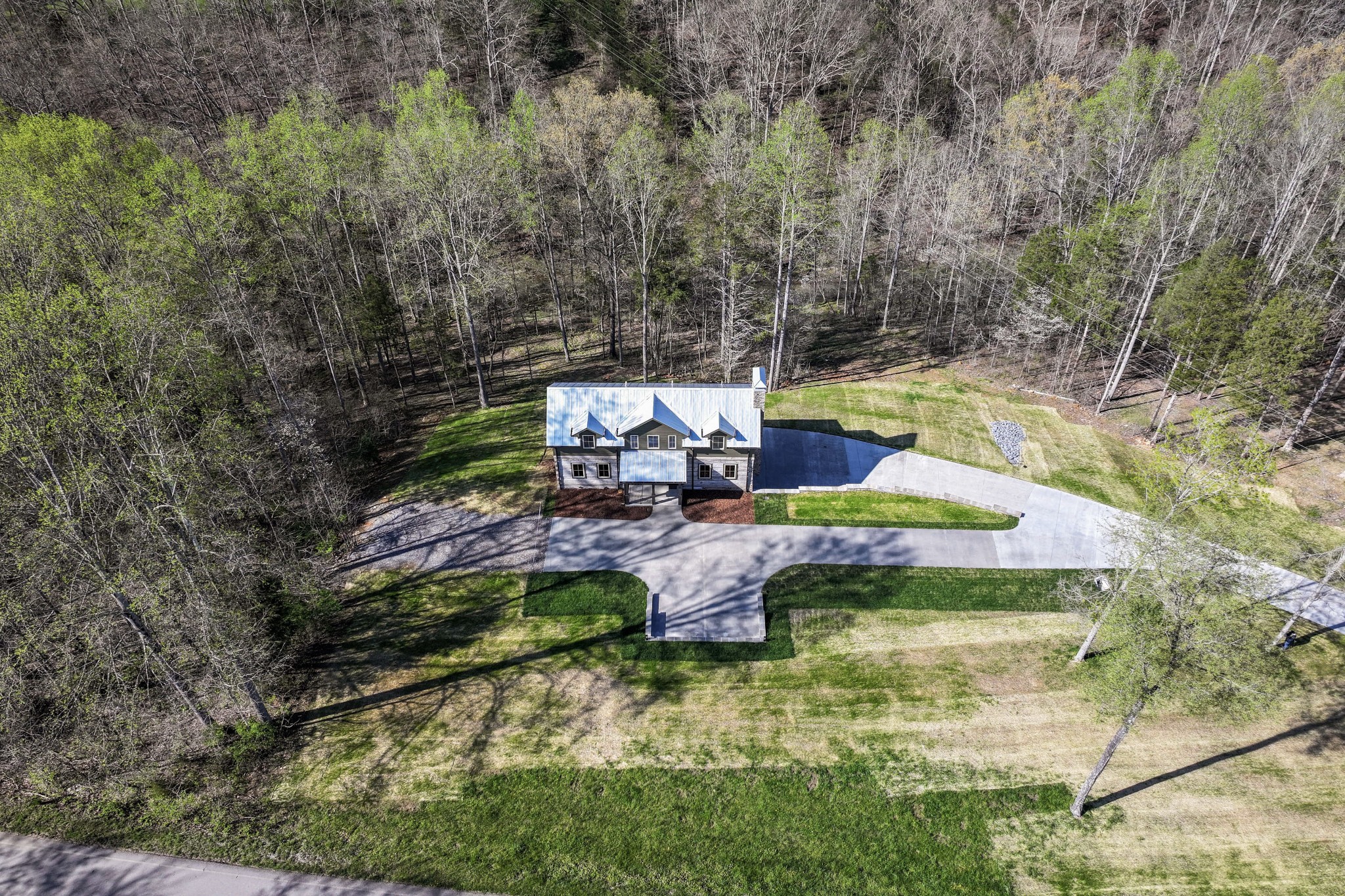 7454 Sugar Camp Hollow Rd