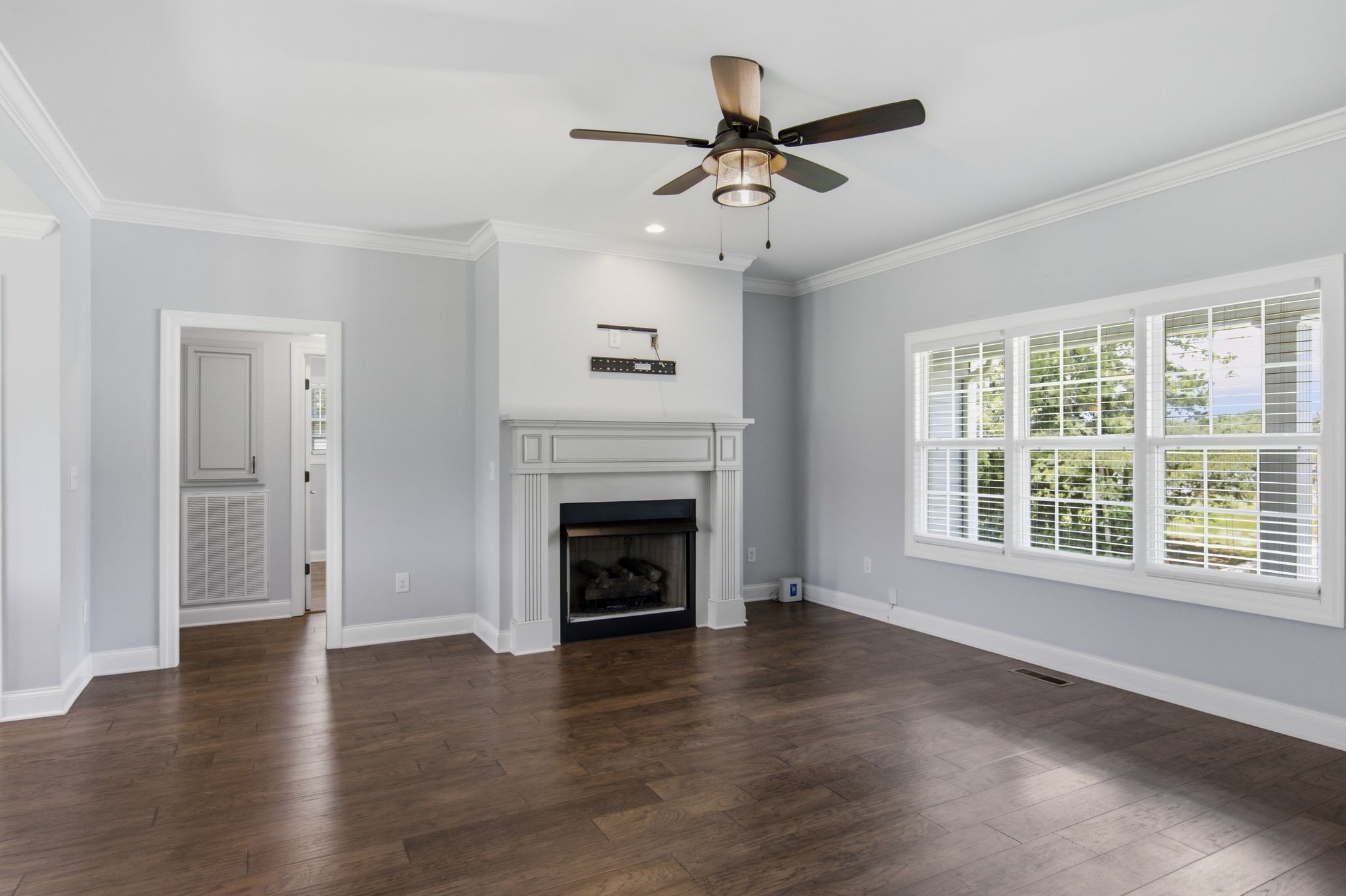 95 Luttrell Dr