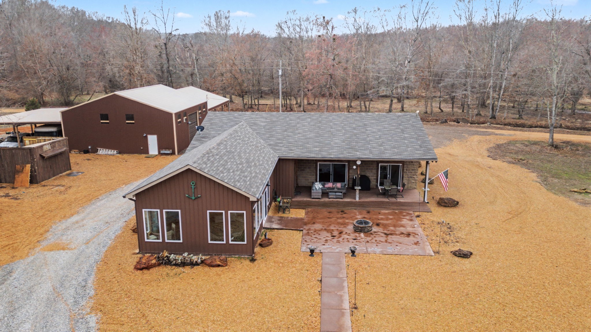 11957 HWY 79N