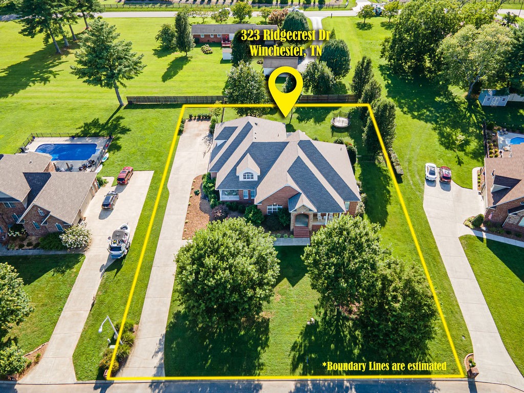 323 Ridgecrest Dr