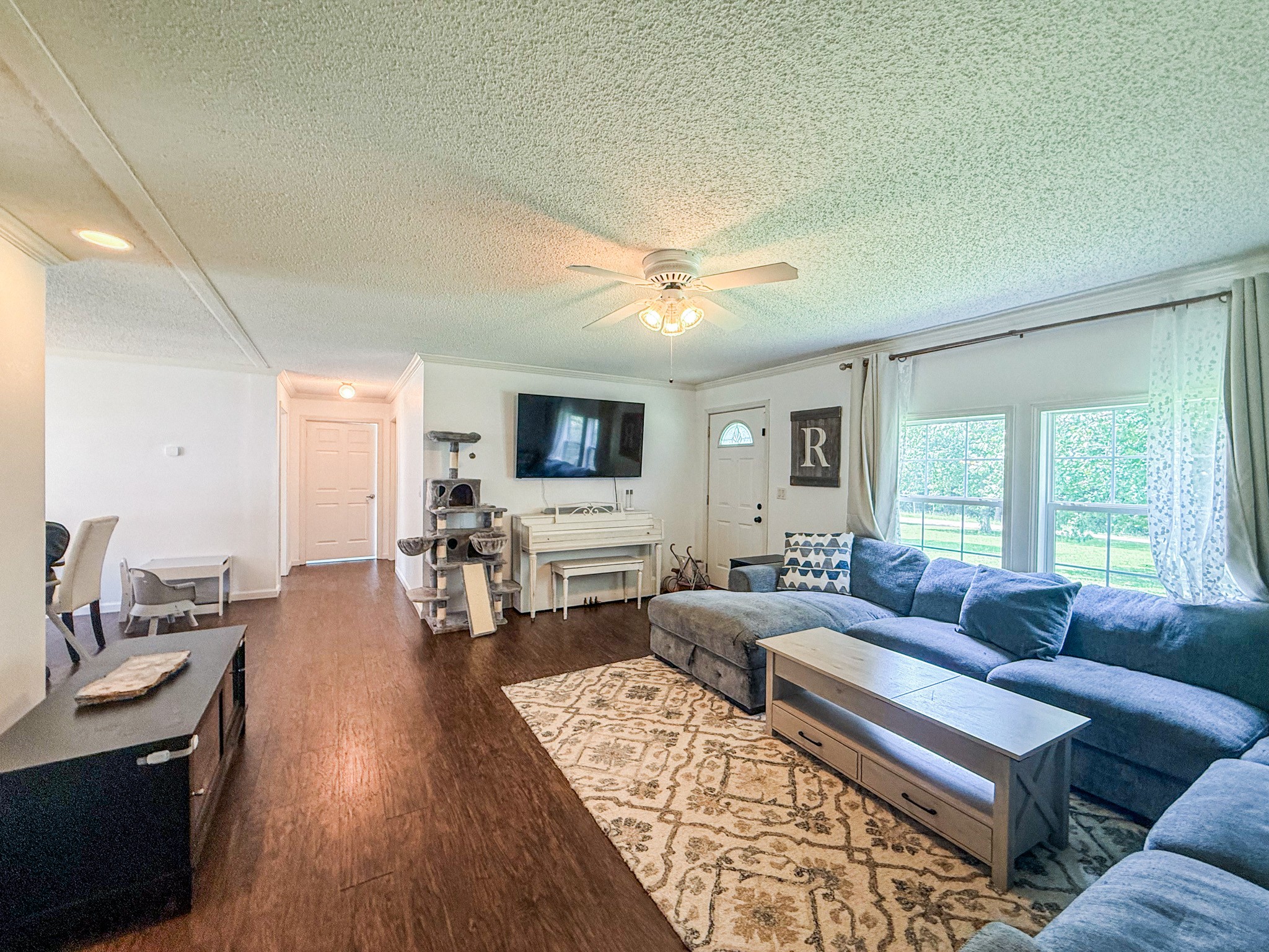 1818 Groveland Ridge Rd