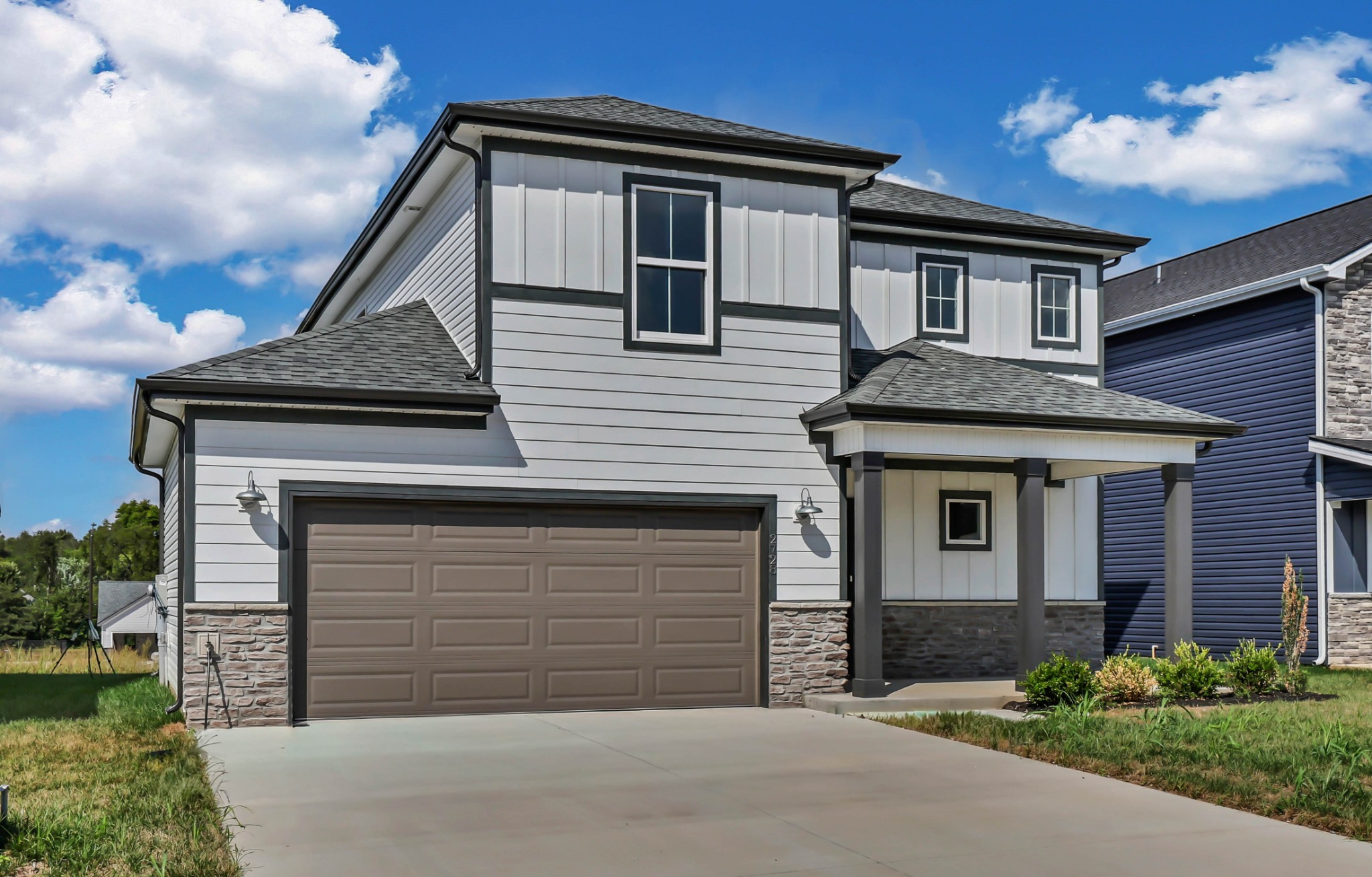 2728 Brewster Dr
