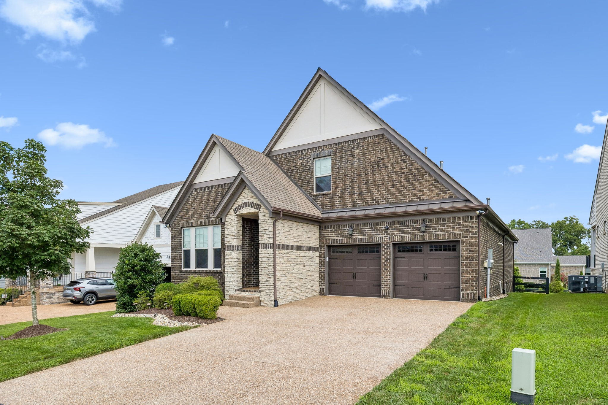 421 Edenfield Pass