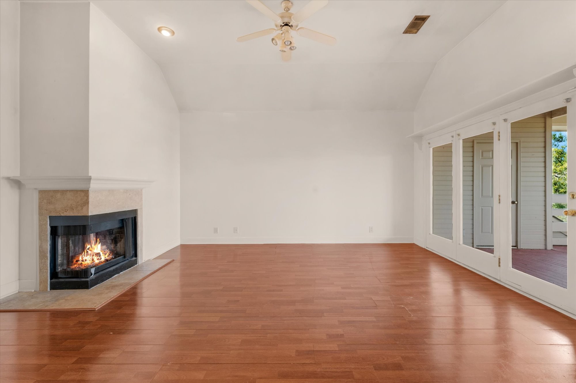 244 Boxmere Pl