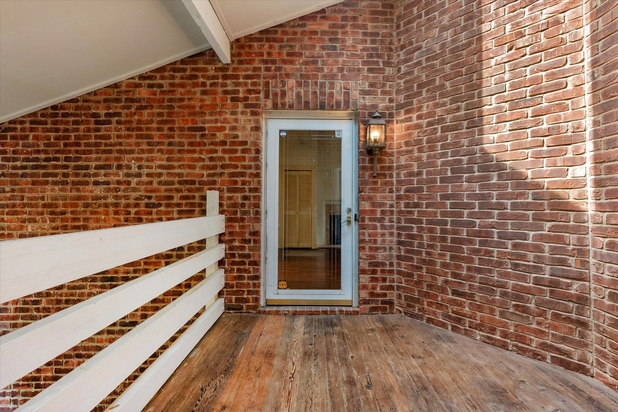 244 Boxmere Pl