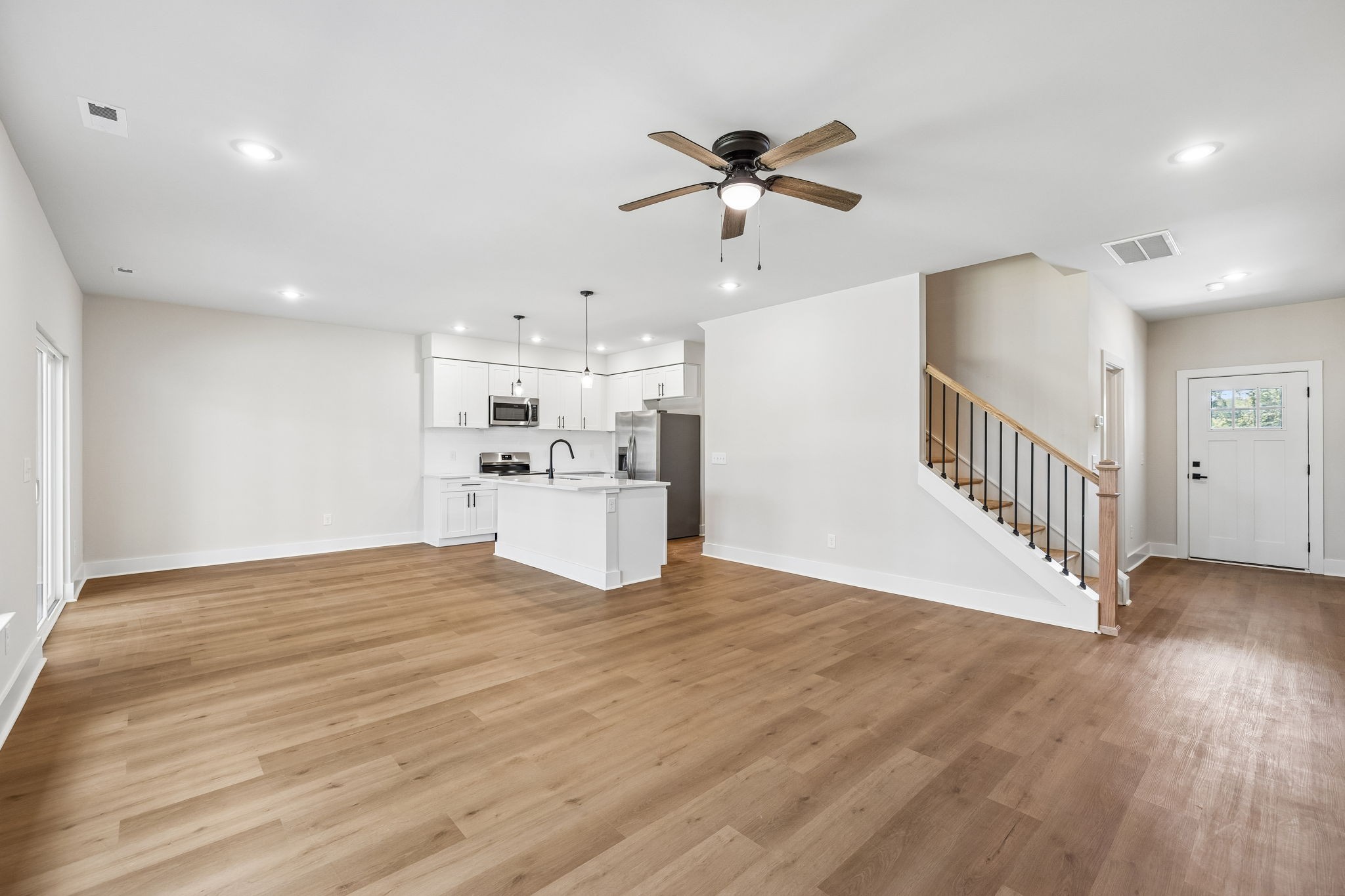1064 Stagecoach Dr