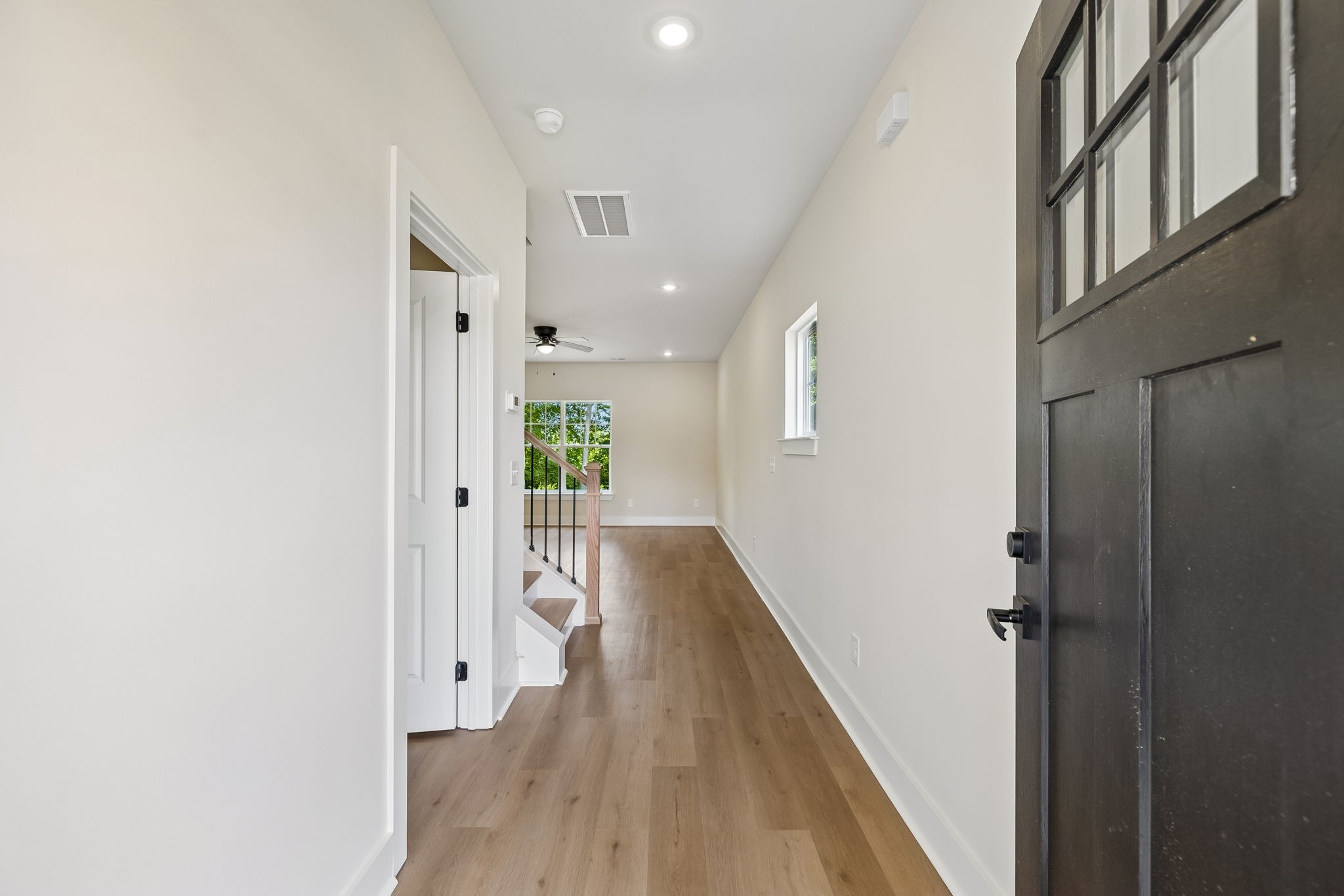 1068 Stagecoach Dr