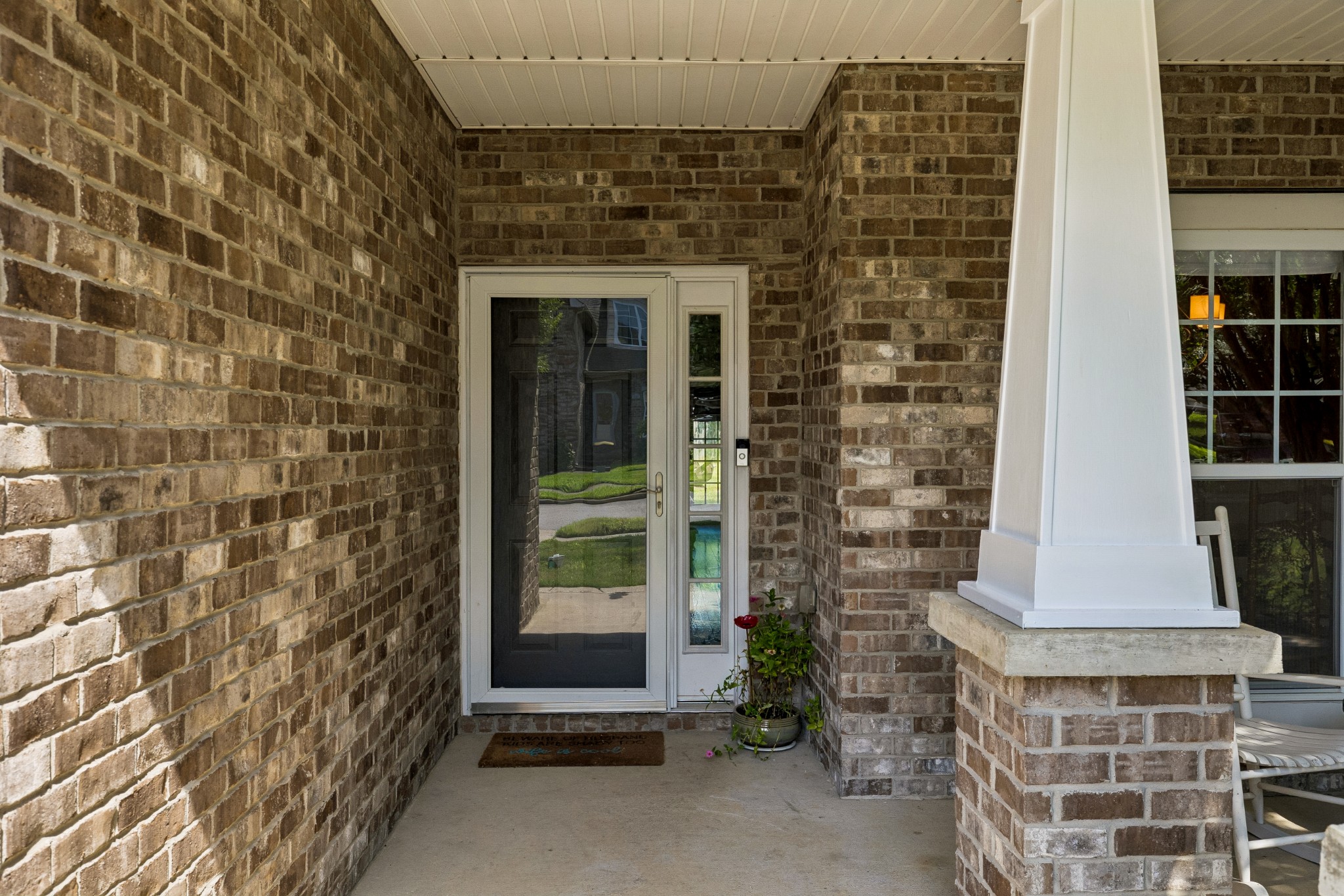 1008 Riverspring Dr