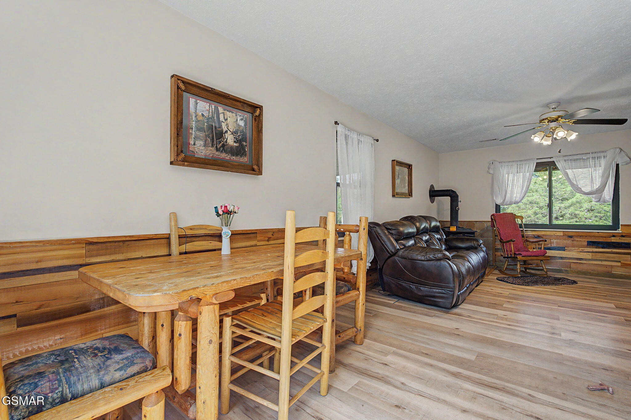 4246 Meadow Circle