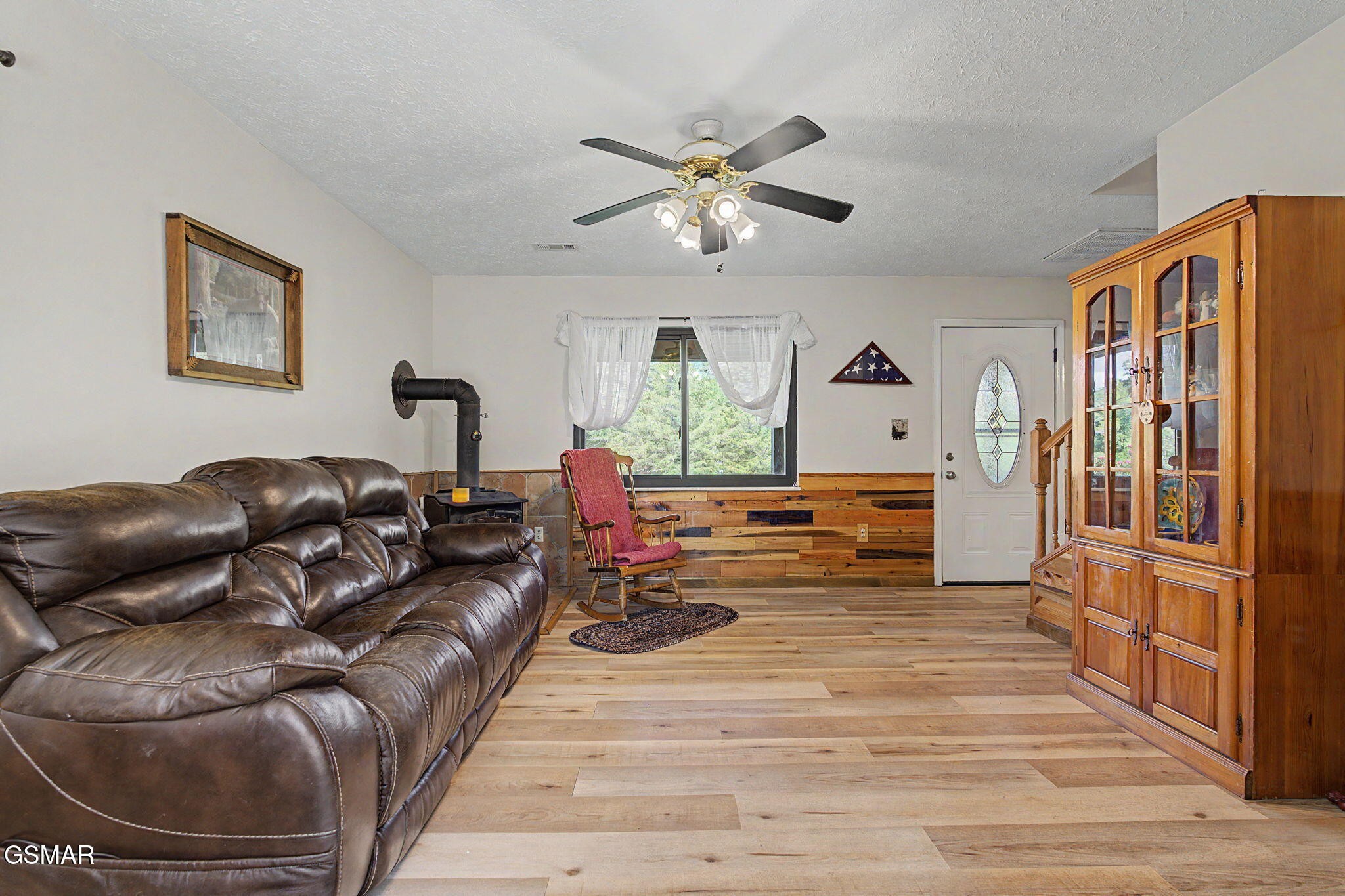 4246 Meadow Circle